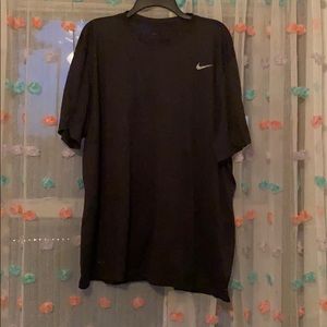 Men’s Nike Dri-fit t shirt